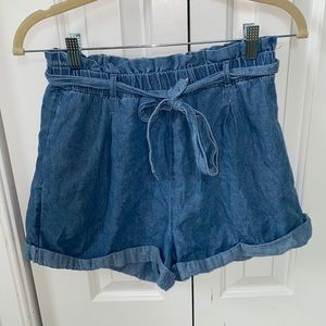 American Eagle Flowy Blue Shorts